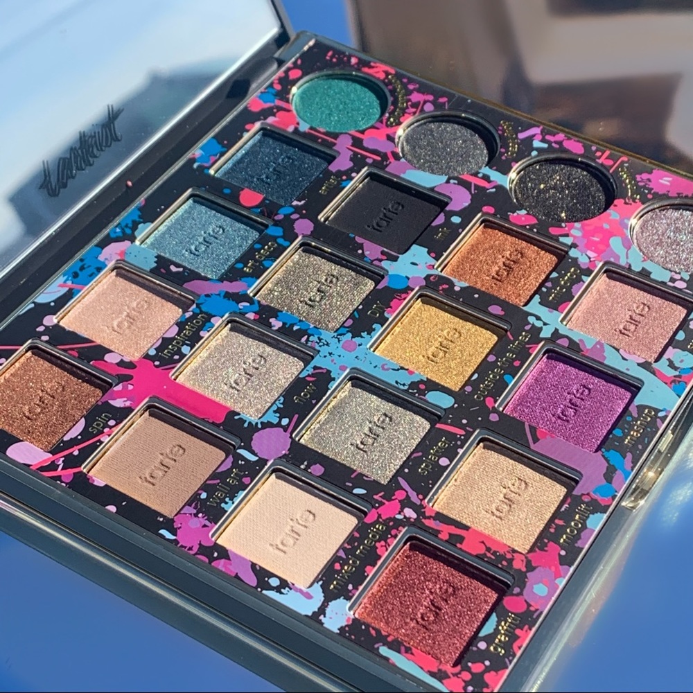 TARTE EYESHADOW PALETTE